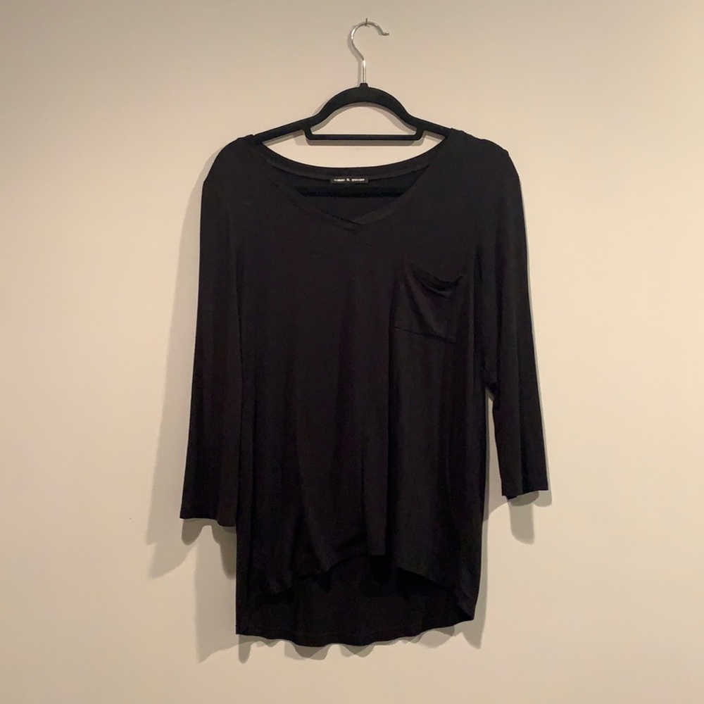 Black, three quarter sleeve Top